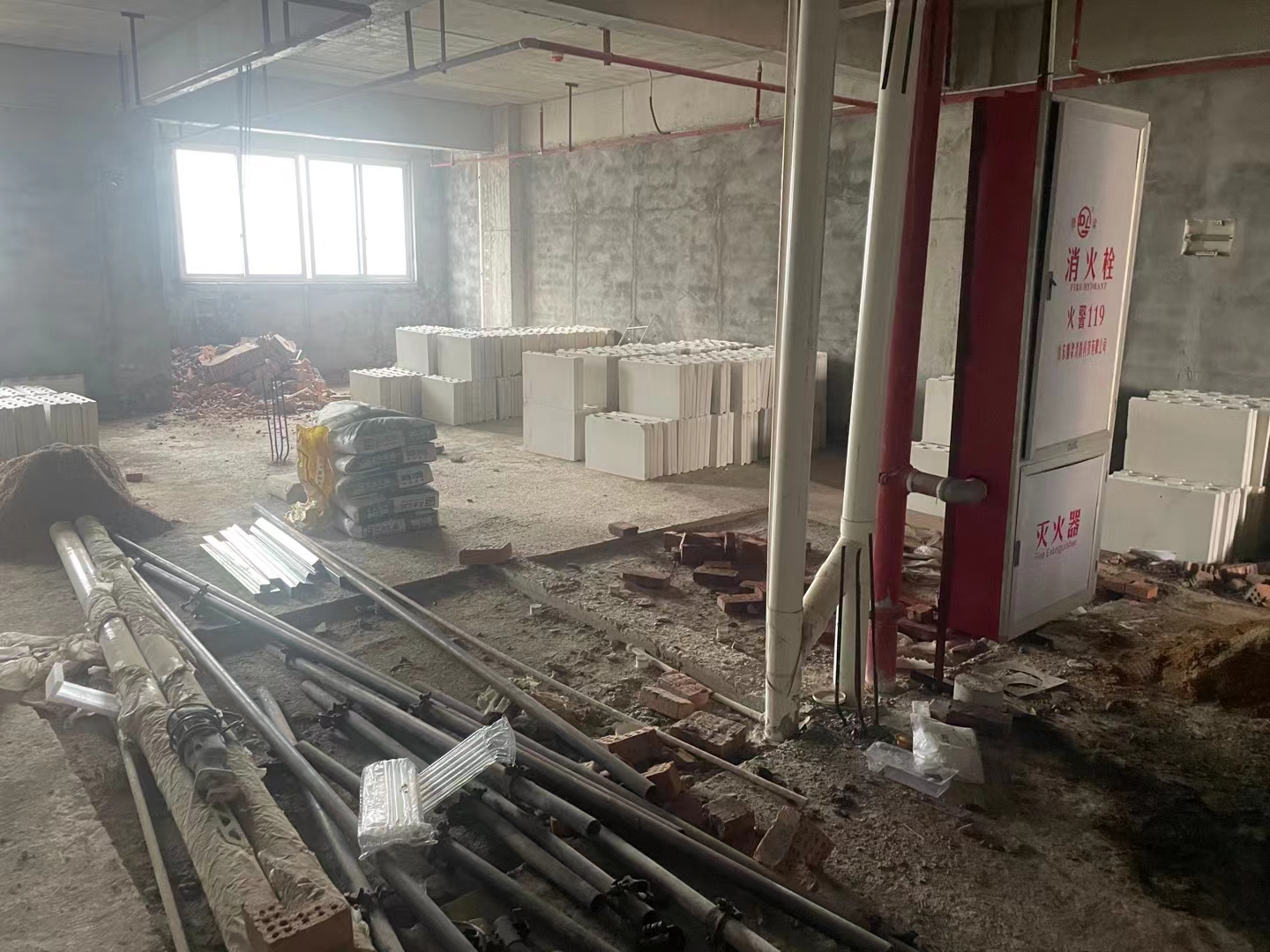 酒店轻质砖隔墙施工场景图5